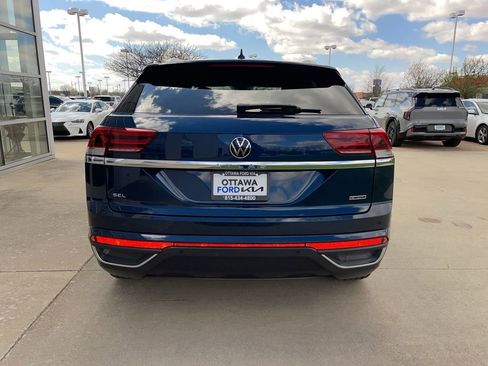Used 2021 Volkswagen Atlas Cross Sport SEL AWD/4WD image 6