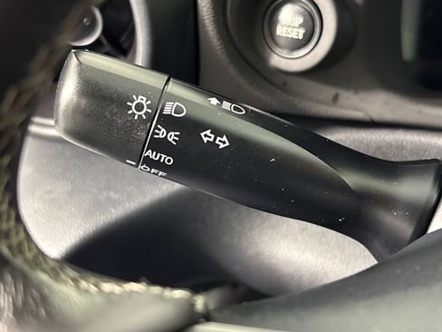 Used 2023 Toyota GR86 image 16