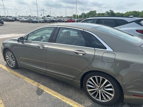 Used 2017 Lincoln MKZ Select AWD/4WD image 16