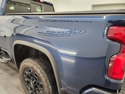 Used 2023 Chevrolet Silverado 3500 LTZ w/ LTZ Plus Package image 35