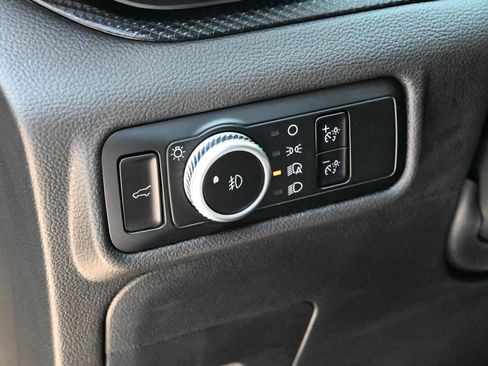 Used 2023 Ford Explorer ST w/ Equipment Group 401A AWD/4WD image 23
