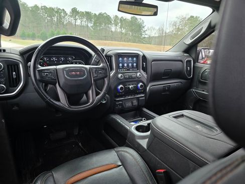 Used 2021 GMC Sierra 1500 AT4 image 3