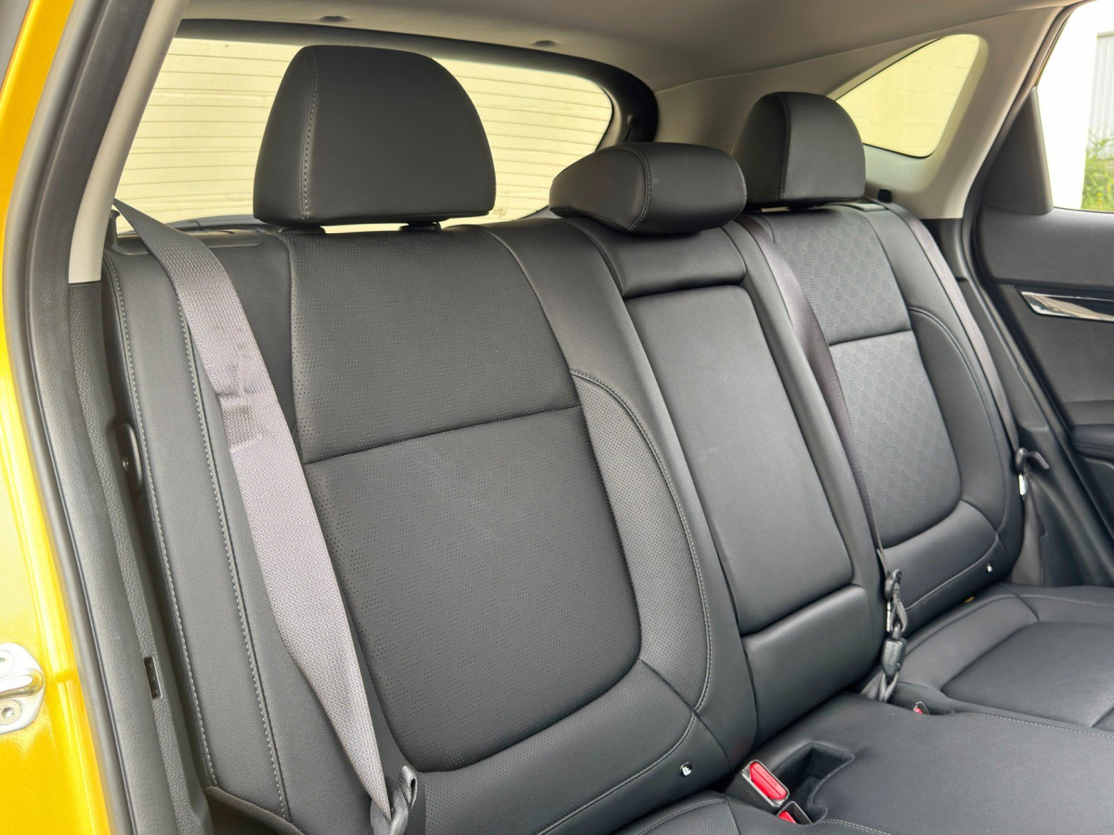 Used 2021 Kia Seltos SX w/ SX Sunroof Package AWD/4WD image 34