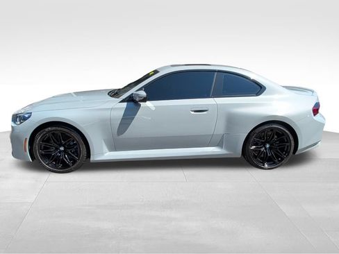 Used 2024 BMW M2 RWD image 2