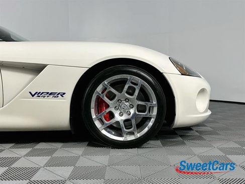 Used 2006 Dodge Viper SRT-10 w/ VOI9 Edition RWD image 34