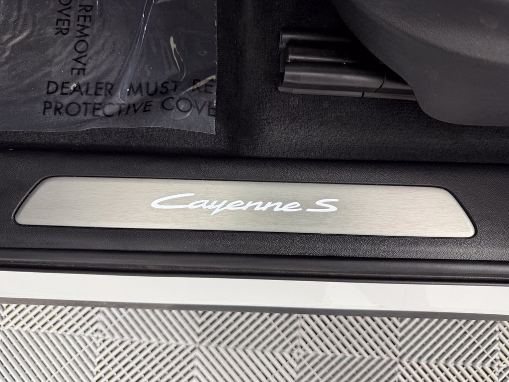 Certified 2026 Porsche Cayenne S AWD/4WD image 19