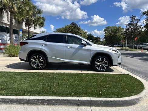 Used 2017 Lexus RX 350 FWD w/ Premium Package image 3