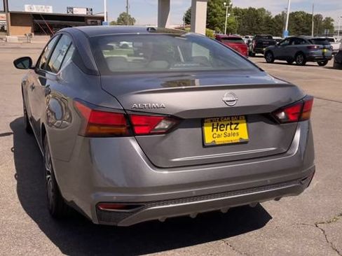 Used 2026 Nissan Altima 2.5 SV FWD image 8