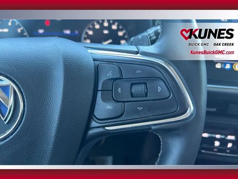 Used 2023 Buick Envision Preferred FWD image 21