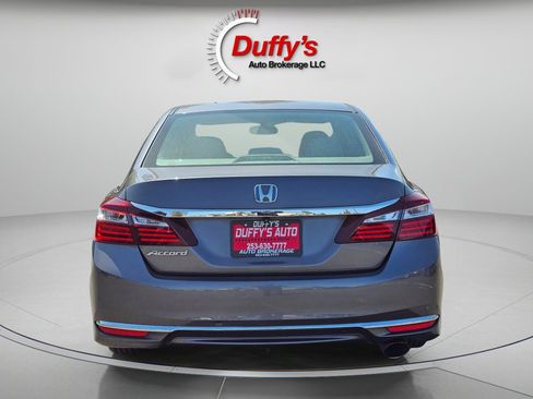 Used 2016 Honda Accord LX image 15