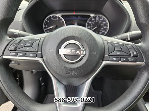 Used 2024 Nissan Sentra SV image 26