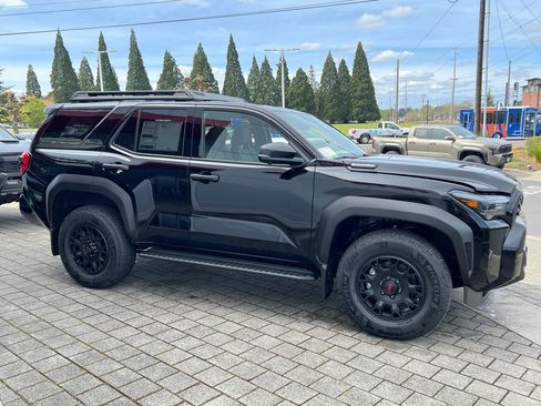 New 2026 Toyota 4Runner TRD Off-Road Premium AWD/4WD image 6