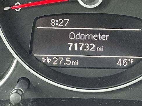 Used 2012 Volkswagen Beetle 2.5 image 24