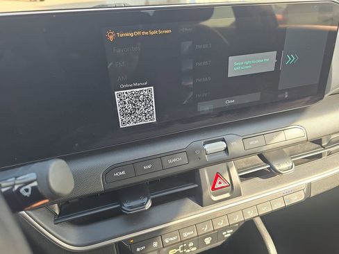 Used 2025 Kia K4 LXS image 21