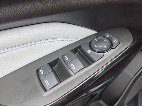 Used 2025 Chevrolet Trax LT w/ Driver Confidence Package FWD image 9