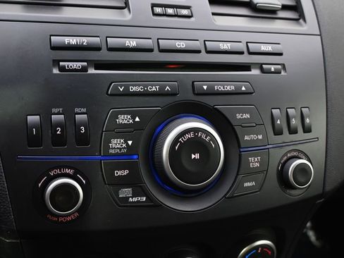 Used 2013 MAZDA MAZDA3 i Touring image 27