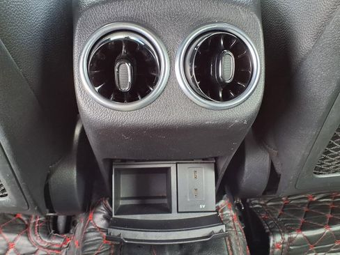 Used 2020 Mercedes-Benz CLA 250 image 16