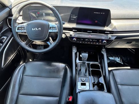 Used 2024 Kia Telluride S w/ S Sunroof Package FWD image 12