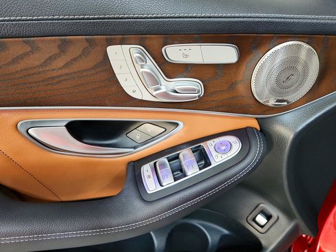 Certified 2021 Mercedes-Benz GLC 300 4MATIC Coupe image 19