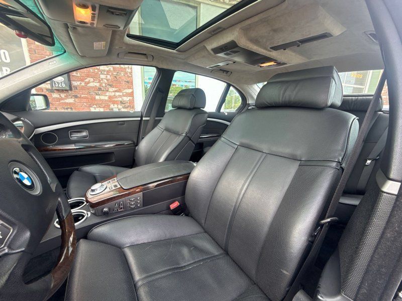 Used 2004 BMW 760Li RWD image 12