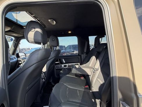 Used 2025 Mercedes-Benz G 63 AMG 4MATIC image 13