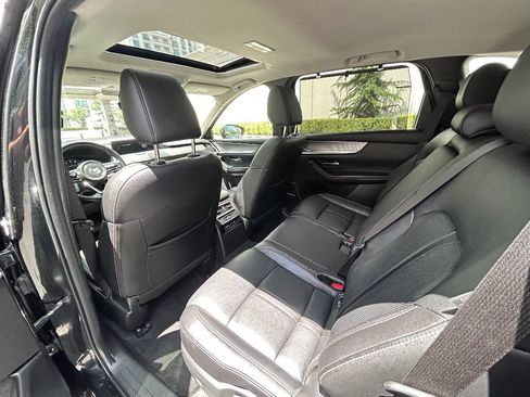 Used 2024 MAZDA CX-90 3.3 Turbo w/ Preferred Plus image 29