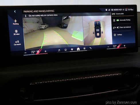 Used 2025 BMW 330i xDrive Sedan w/ M Sport Package image 21