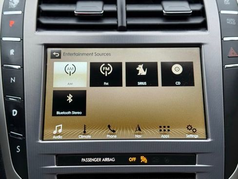 Used 2017 Lincoln MKZ Reserve w/ Climate Package image 36