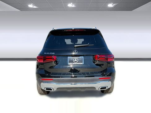 New 2026 Mercedes-Benz GLB 250 image 7