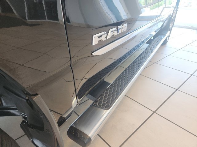 Used 2023 RAM 1500 Big Horn AWD/4WD image 7