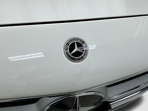 Used 2025 Mercedes-Benz C 300 Sedan image 23