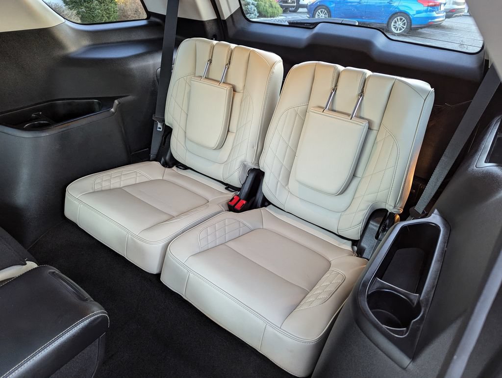 Used 2018 Ford Explorer Platinum AWD/4WD image 45