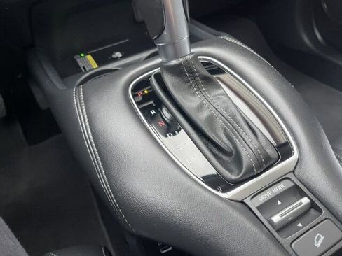 Used 2025 Honda HR-V EX-L image 30