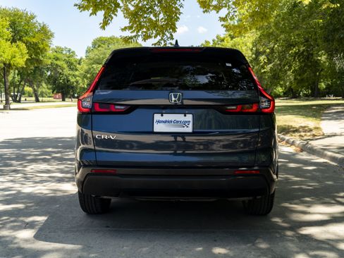 Used 2024 Honda CR-V EX image 8