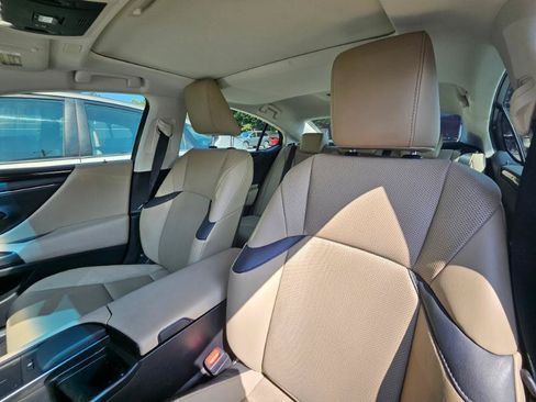 Used 2021 Lexus ES 350 w/ Premium Package FWD image 43