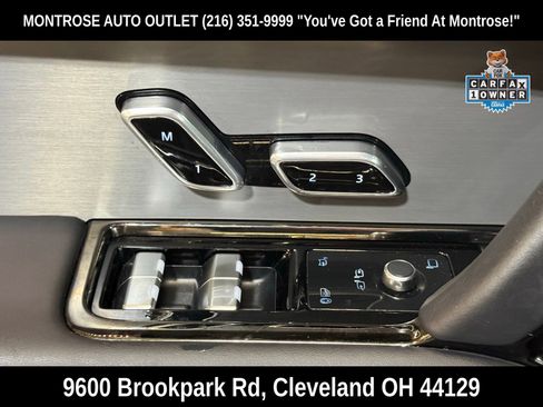 Used 2024 Land Rover Range Rover Sport SE AWD/4WD image 13