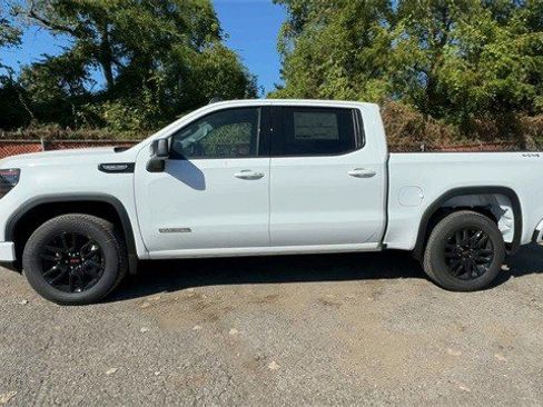 New 2026 GMC Sierra 1500 Elevation image 5
