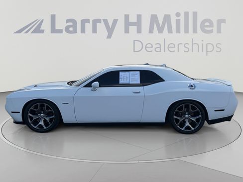 Used 2015 Dodge Challenger R/T w/ Quick Order Package 28B R/T RWD image 3