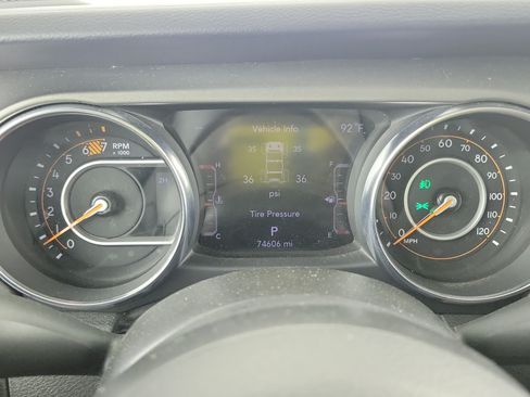 Used 2023 Jeep Wrangler Unlimited Sport AWD/4WD image 23