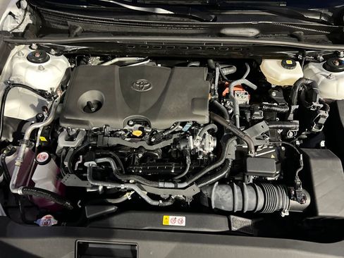 Used 2025 Toyota Camry LE image 21