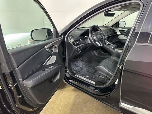 Used 2019 Acura RDX AWD w/ Technology Package image 2