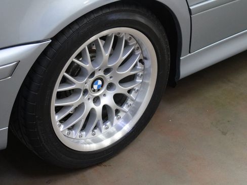 Used 2003 BMW 525i Wagon image 24