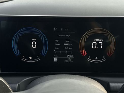 Certified 2025 Hyundai Tucson SEL AWD/4WD image 17