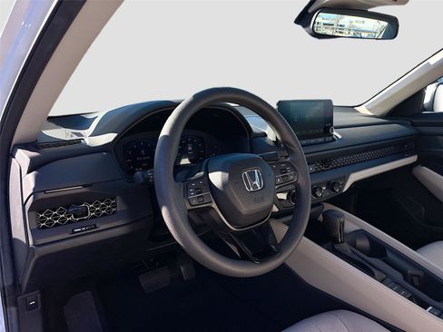 Certified 2024 Honda Accord LX image 10