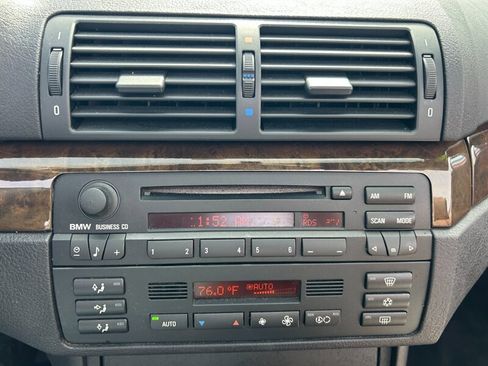 Used 2002 BMW 325Ci Convertible image 19