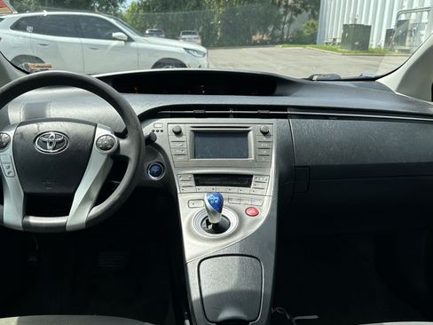 Used 2013 Toyota Prius Two FWD image 31