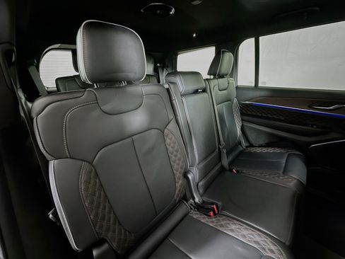 Used 2023 Jeep Grand Cherokee L Summit w/ Advanced Protech Group IV image 29