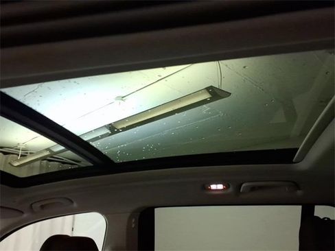 Certified 2022 BMW X7 xDrive40i w/ Premium Package image 21