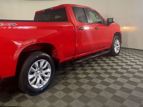 Used 2021 Chevrolet Silverado 1500 Custom image 13