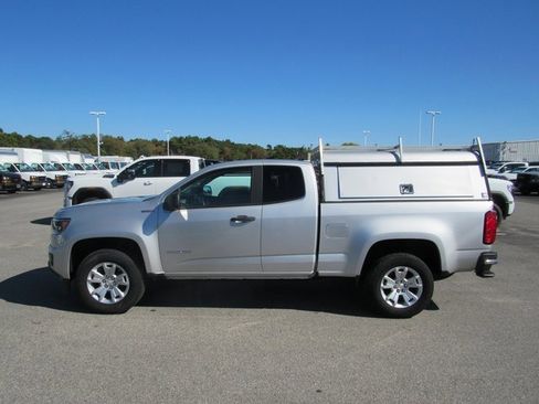Used 2019 Chevrolet Colorado W/T w/ WT Convenience Package image 3